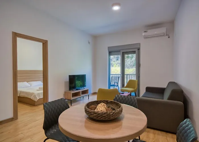 Trsteno Beach Apartments